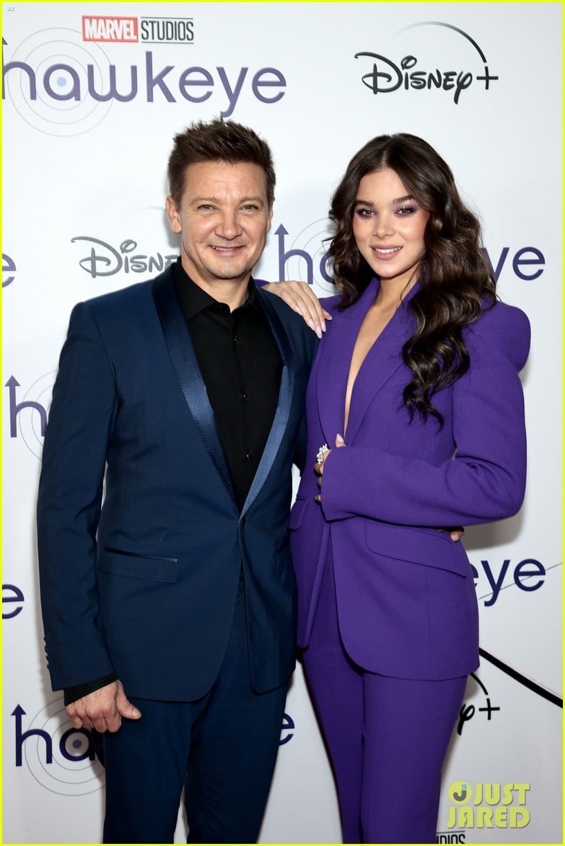 Full Sized Photo of hailee steinfeld jeremy renner hawkeye nyc special