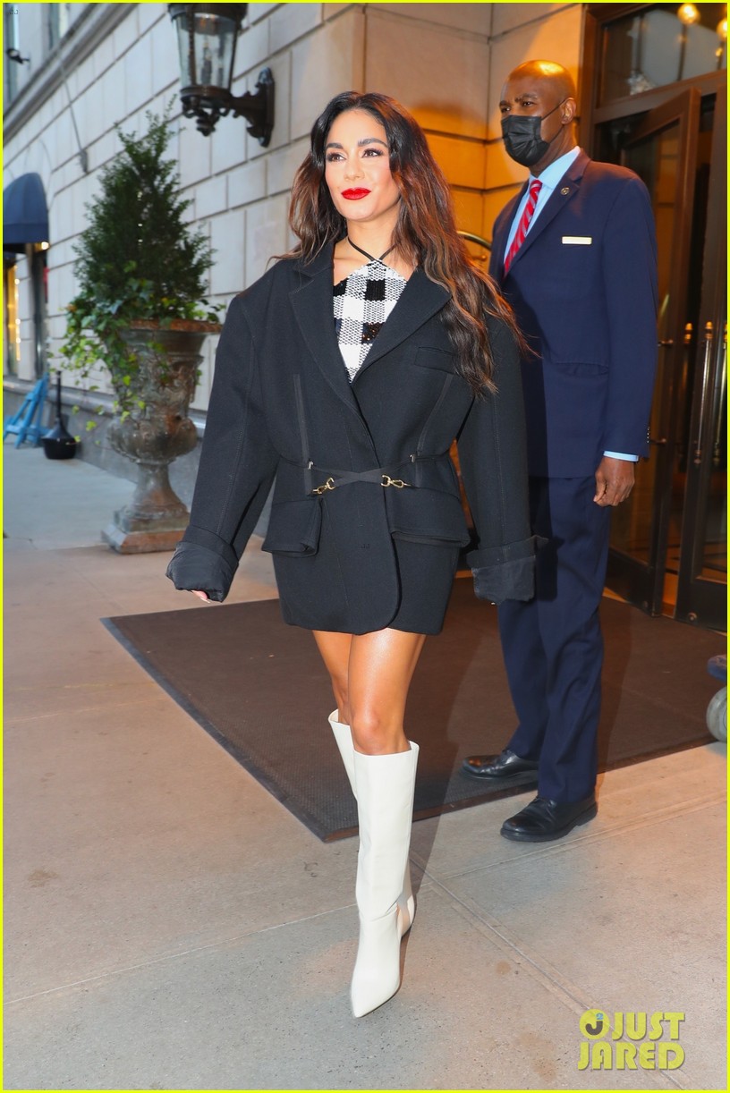 vanessa hudgens plaid dress on way to fallon 21