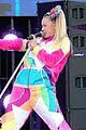 jojo siwa says this is her transition out of child stardom 01