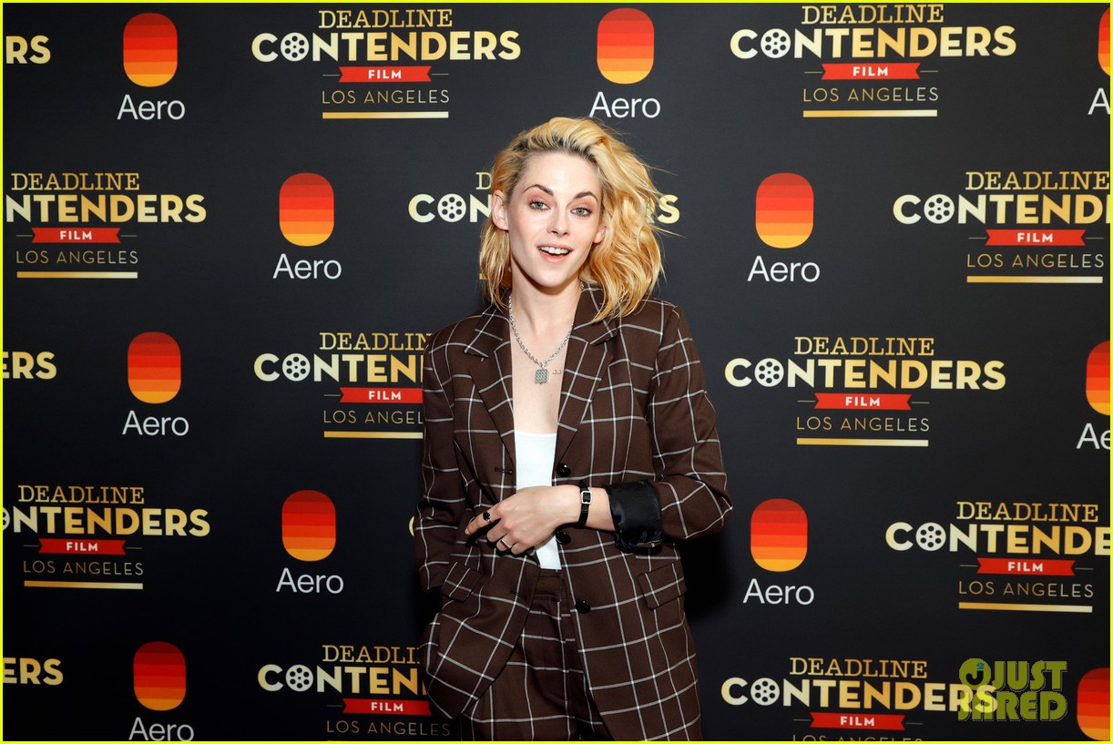 kristen stewart chats with andrew garfield at deadline contenders event 06