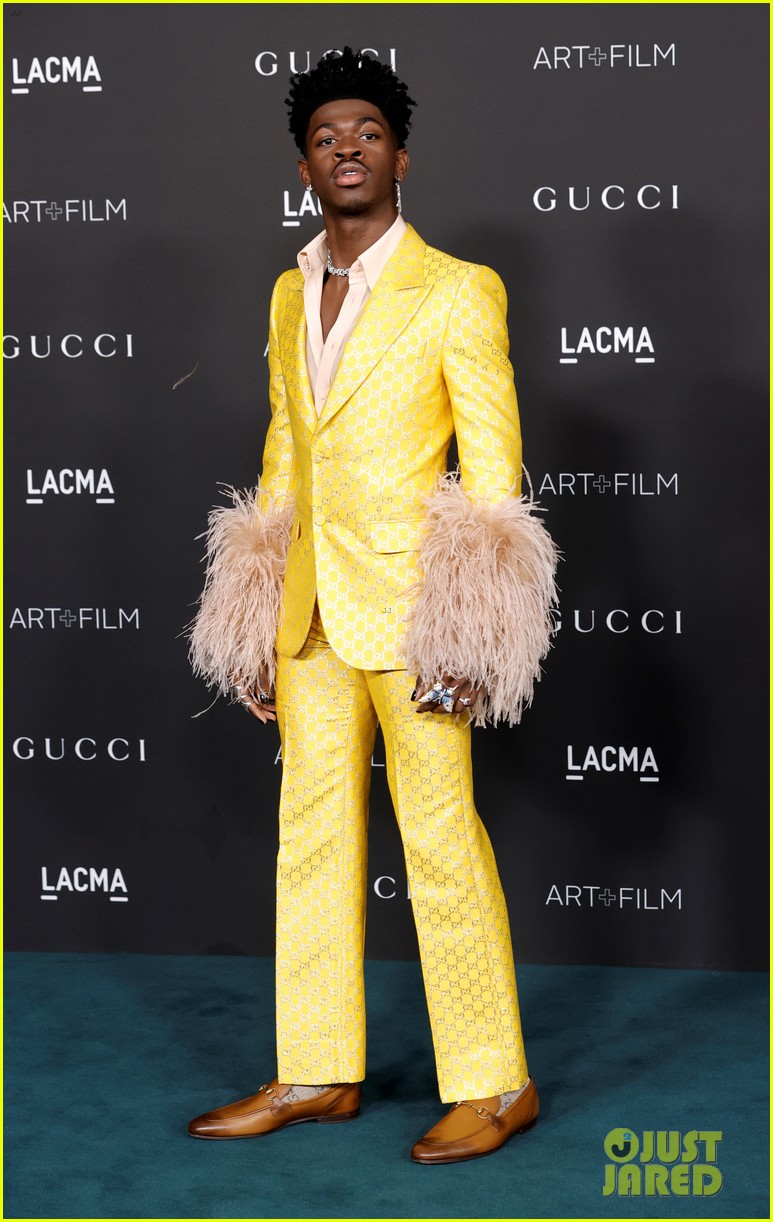 billie eilish miley cyrus meet up at lacma film art gala 04