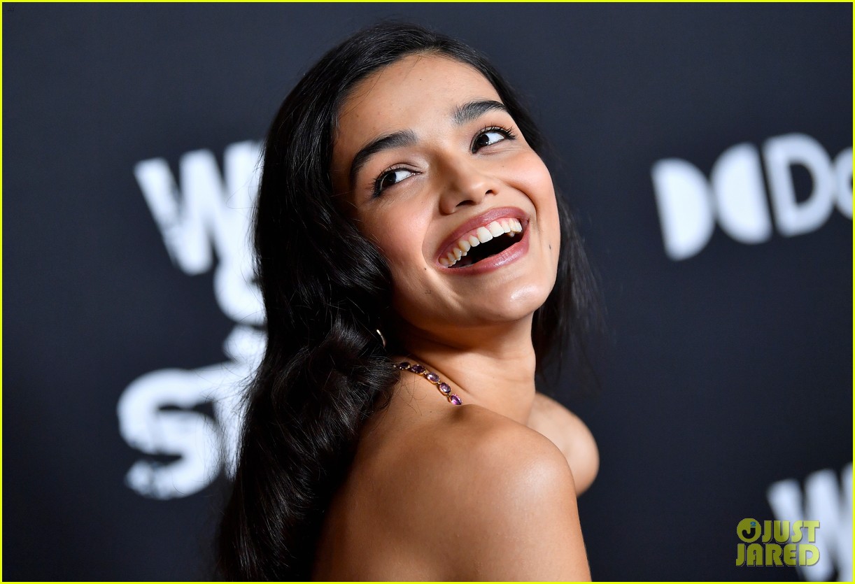 rachel zegler premieres her first movie west side story 03