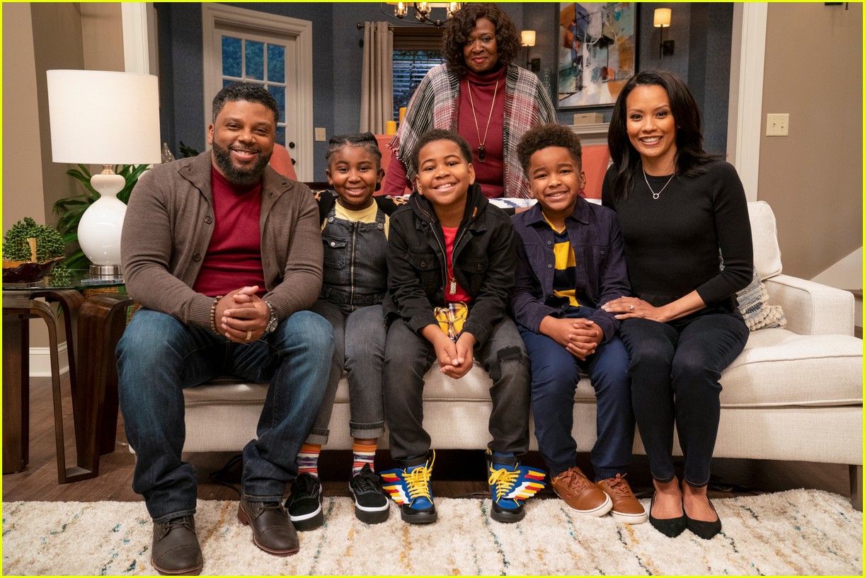 young dylan renewed for third season on nickelodeon 03