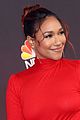 candice patton is lady in red at peoples choice awards 10