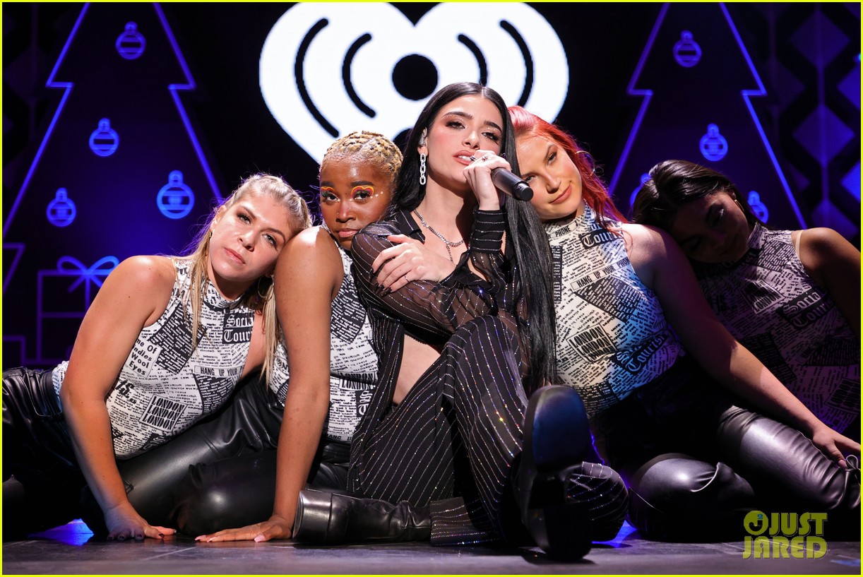 charli damelio performs with sister dixie damelio at z100 jingle ball 16