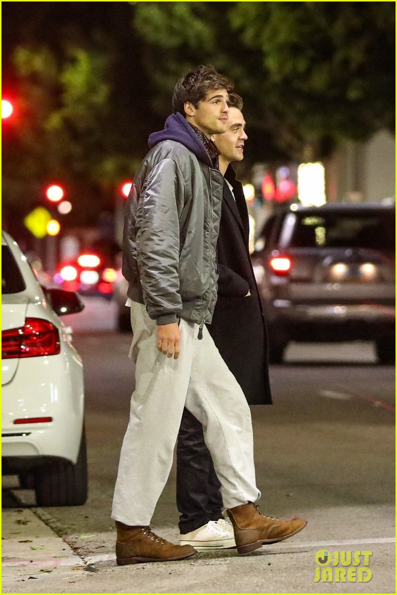 Full Sized Photo of jacob elordi enjoys night out with a friend 19 ...