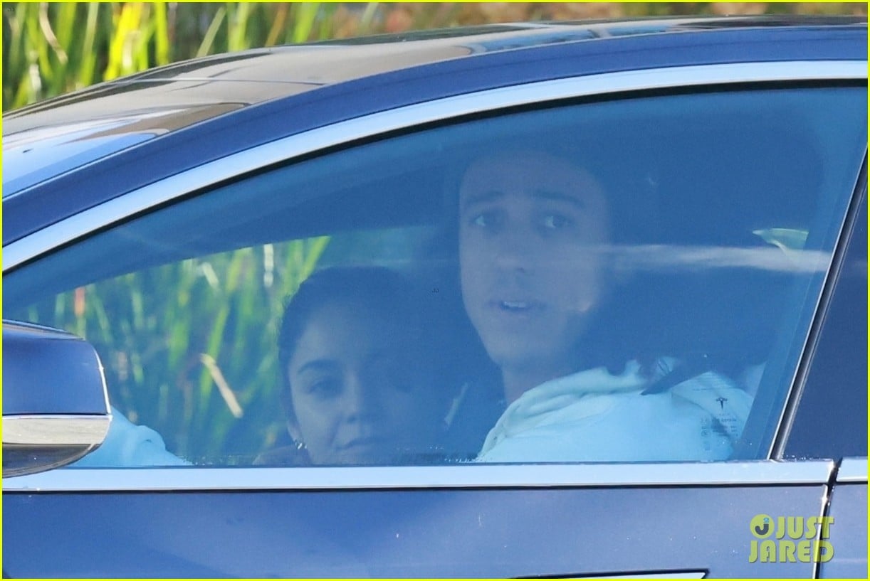 vanessa hudgens cole tucker meet up with friends for post christmas lunch 19