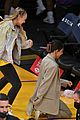 jojo siwa jenna johnson film tiktok videos while sitting courtside at lakers game 01