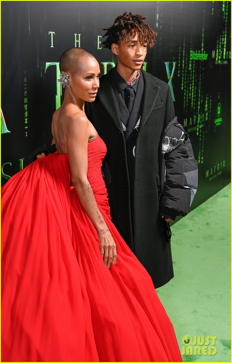 madelyn cline jaden smith show support at matrix resurrections premiere 15