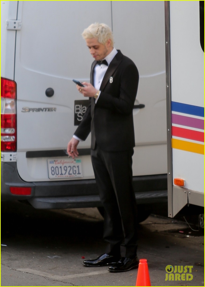miley cyrus pete davidson film a video 14