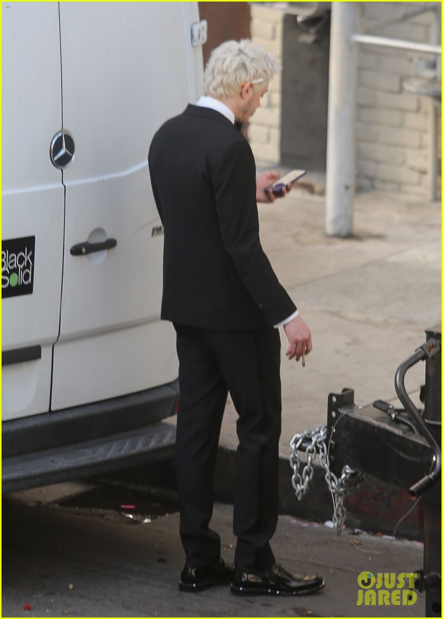 miley cyrus pete davidson film a video 28