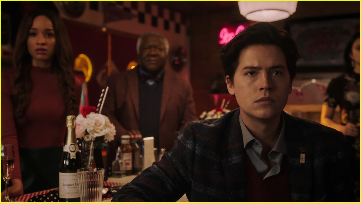 riverdale celebrates 100th episode 15