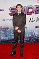 tom holland zendaya are picture perfect at spider man no way home premiere 03