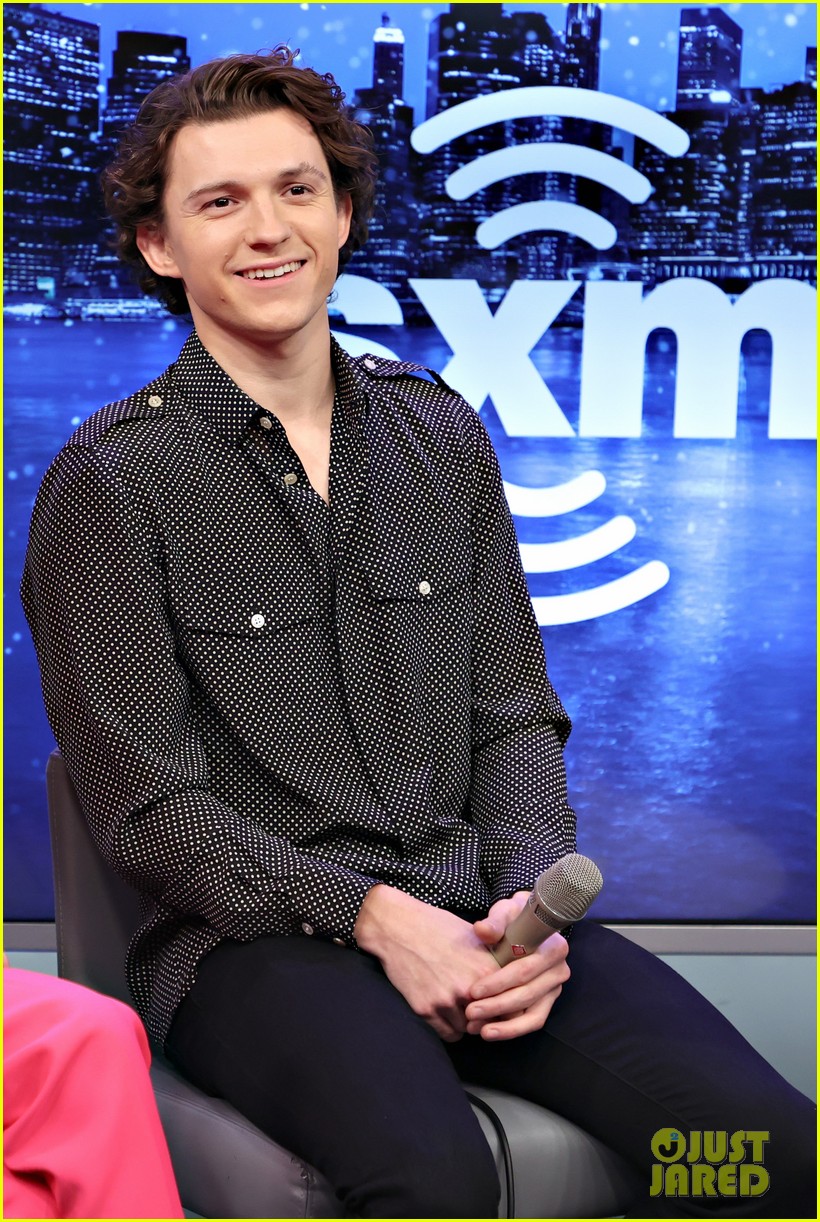 'Spider-Man' Stars Zendaya, Tom Holland, & Jacob Batalon Look Back at