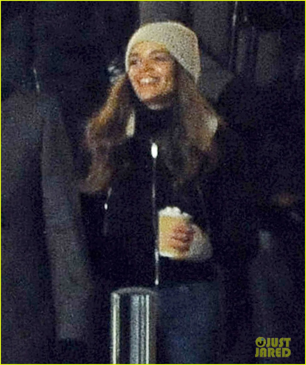 leslie grace new batgirl set photos 01