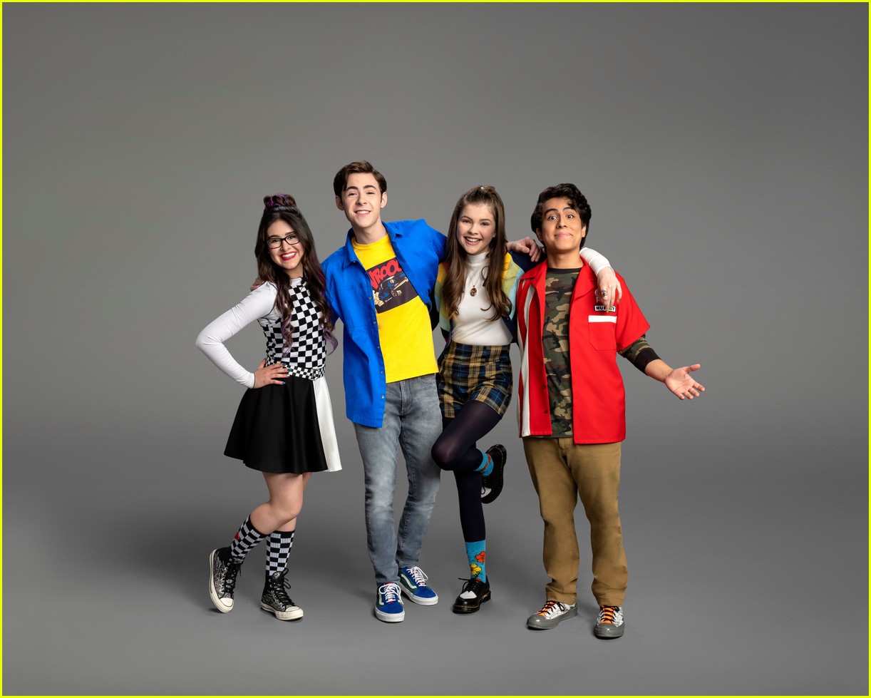 kate godfrey dishes on new show warped exclusive interview 03