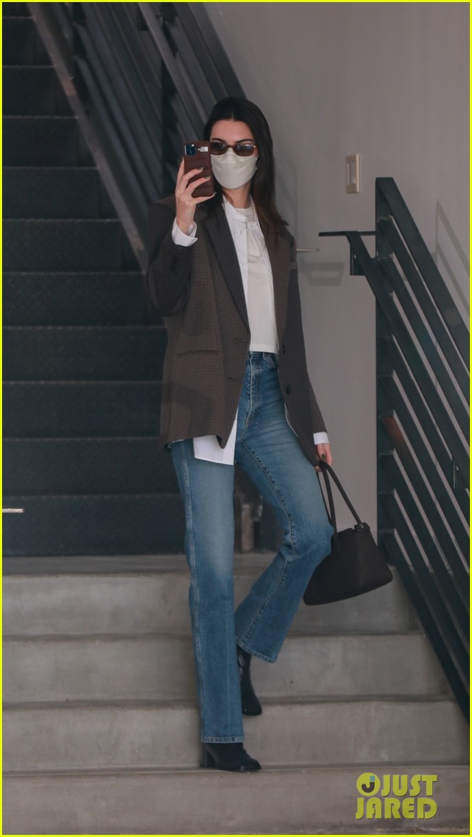 Full Sized Photo of kendall jenner business chic films hulu show 08