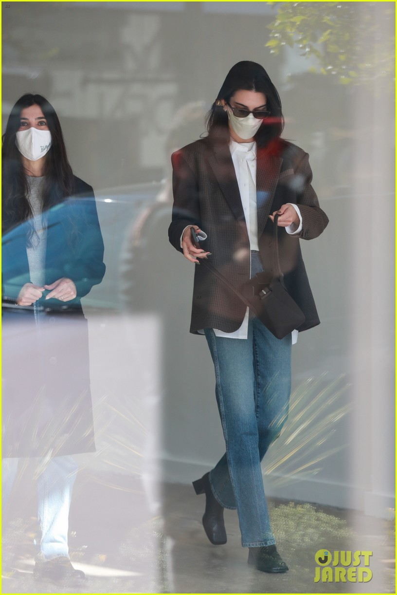 Full Sized Photo of kendall jenner business chic films hulu show 10