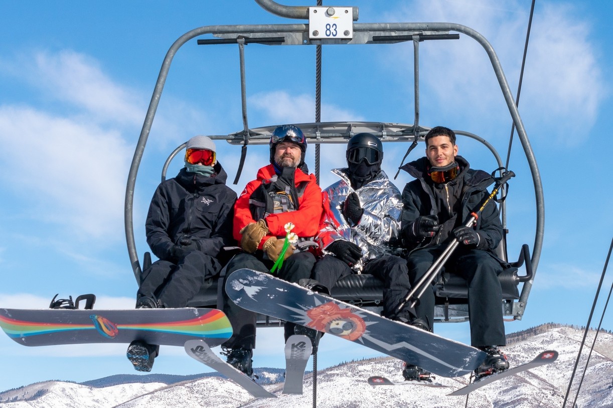 kendall jenner hits slopes ski getaway friends 27