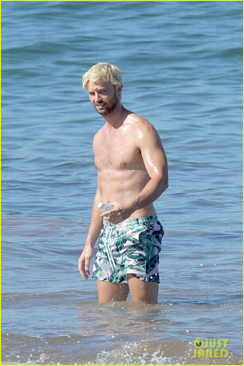 patrick schwarzenegger shows off fit physique in hawaii 05