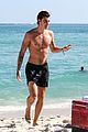shawn mendes shows off his shirtless bod at the beach 22