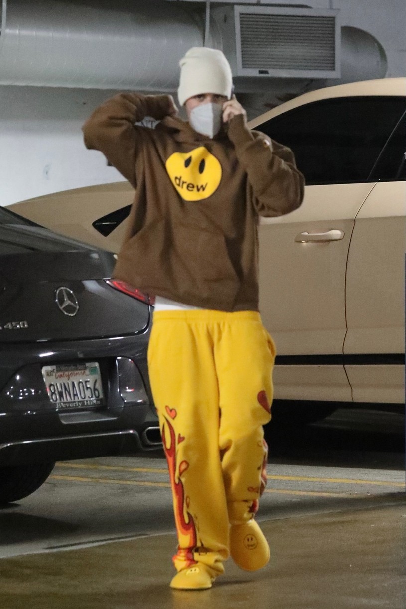 justin bieber phone call sighting since covid pos 17