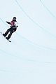 chloe kim falls to her knees after incredible half pipe run at beijing winter olympics 07