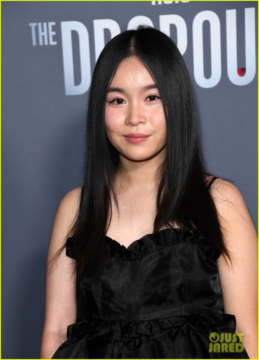 Dylan Gavin Leatherwood & More Attend 'The Dropout' Premiere