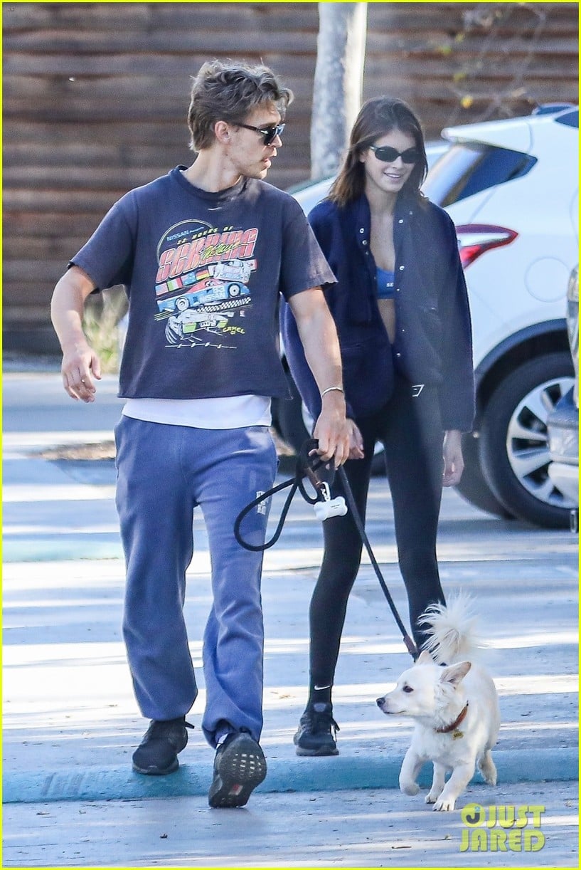 Kaia Gerber Enjoys A Day Out with Austin Butler | Photo 1337246 - Photo ...