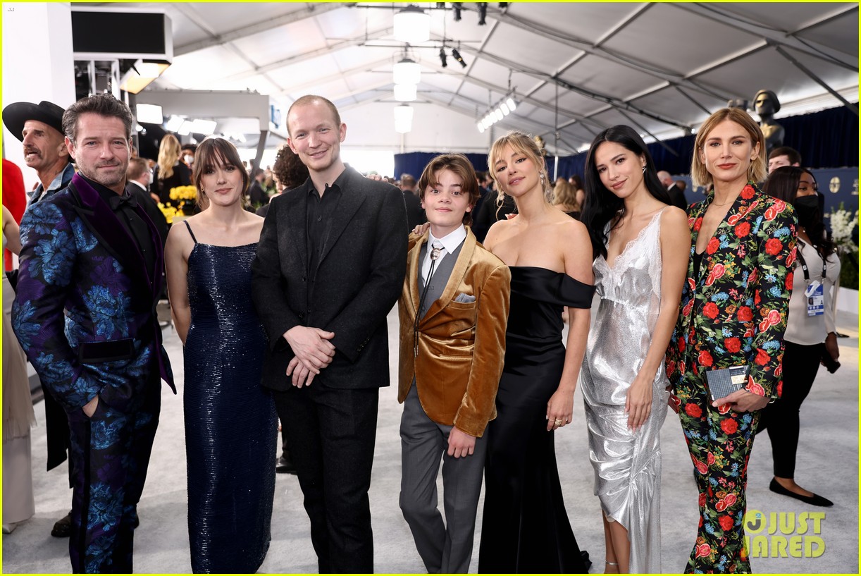 Yellowstone's Kelsey Asbille & Brecken Merrill Step Out For SAG Awards