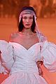 kendall jenner gigi hadid more walk in off white fashion show 28