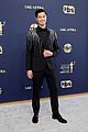 ross butler alexandra daddario hit the red carpet at the sag awards 2022 02