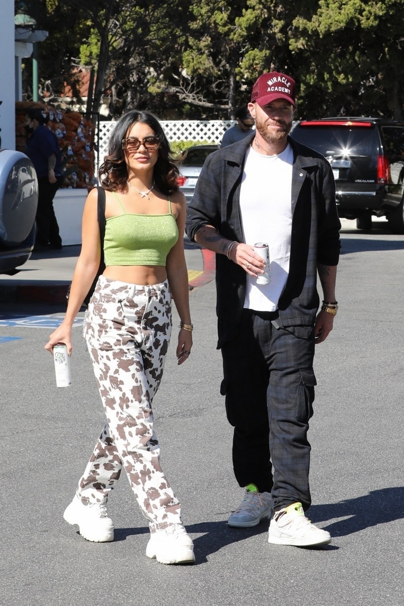 Vanessa Hudgens Films New Caliwater Promo Video in LA - See The Pics