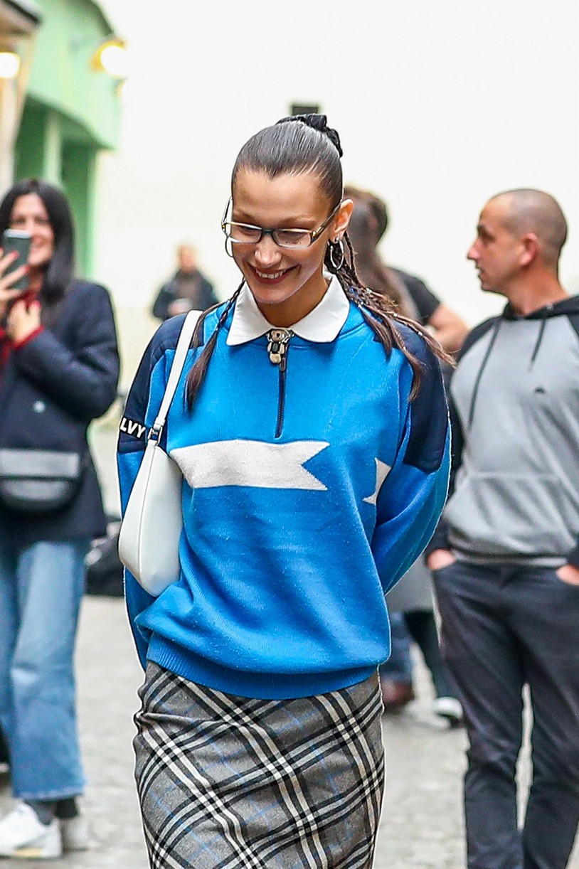 Bella Hadid Grabs A Quick Lunch With Boyfriend Marc Kalman in Paris ...