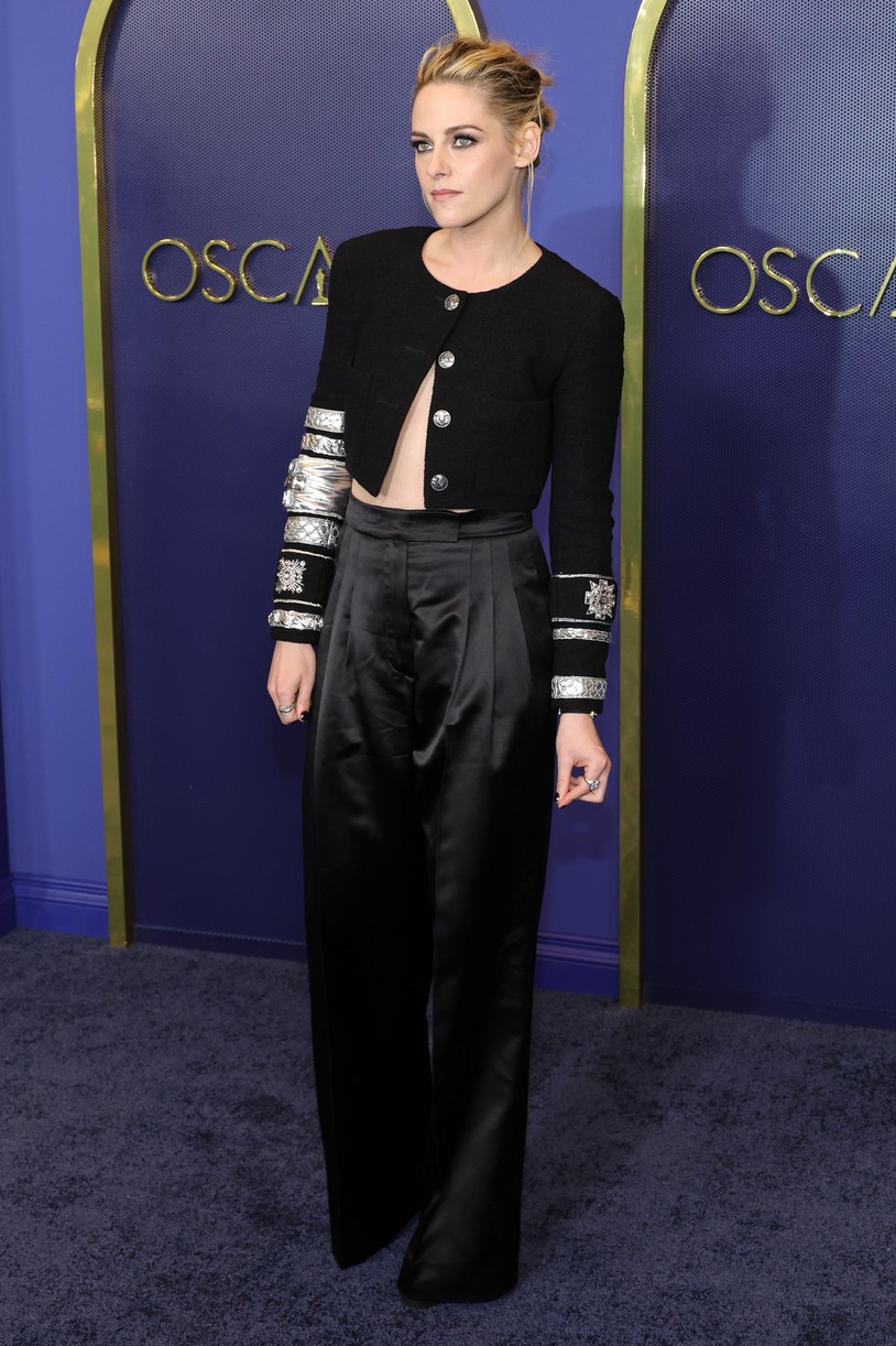 Kristen Stewart Opens Up About Her Oscar Nomination Ahead of Oscar