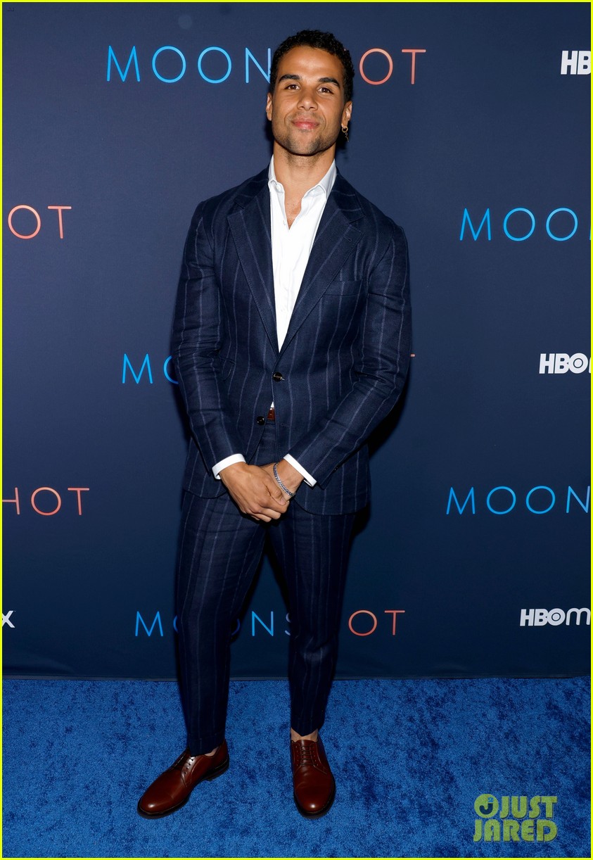 lana condor flashes engagement ring at moonshot premiere 03