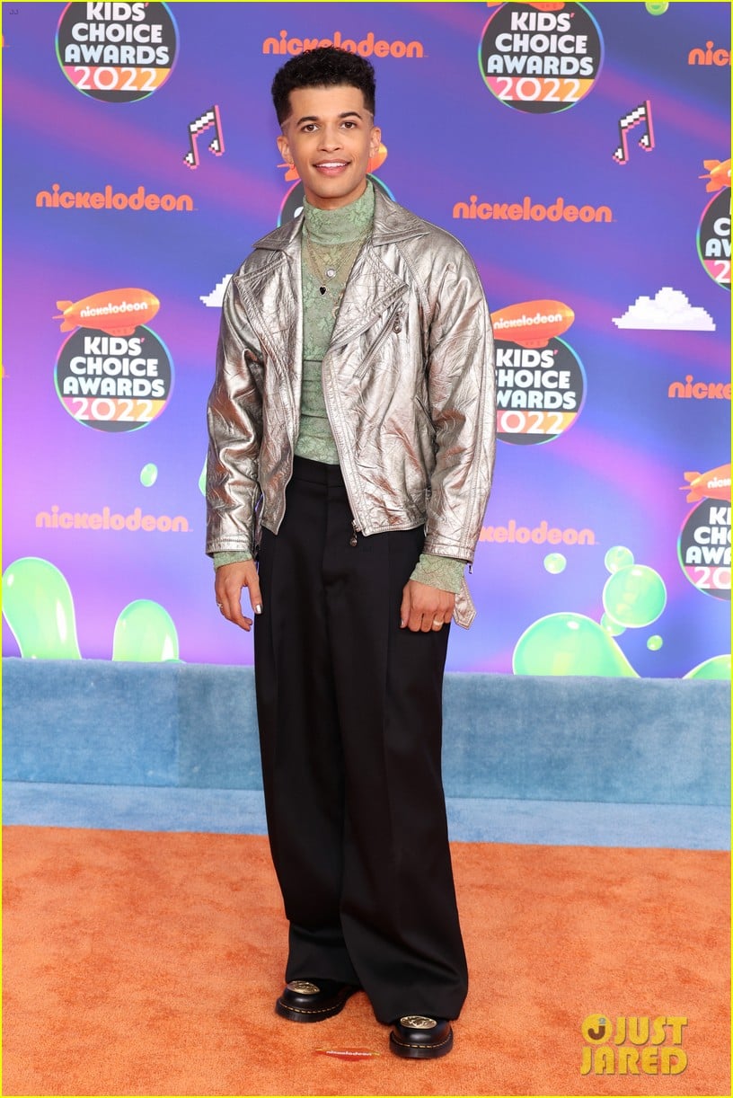 HSM's Joshua Bassett & Jordan Fisher Rep the Show at Kids' Choice ...