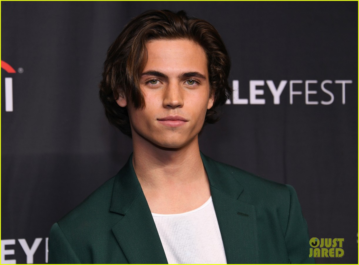 Peyton List, Jacob Bertrand & More 'Cobra Kai' Stars Dish on