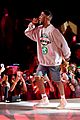 kid cudi performs at kids choice awards 21