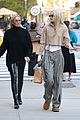 bella hadid birthday balloons for gigi hadid 07