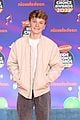 side hustle cast kids choice awards 2022 06