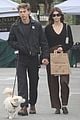kaia gerber austin butler hold hands trip to farmers market 49
