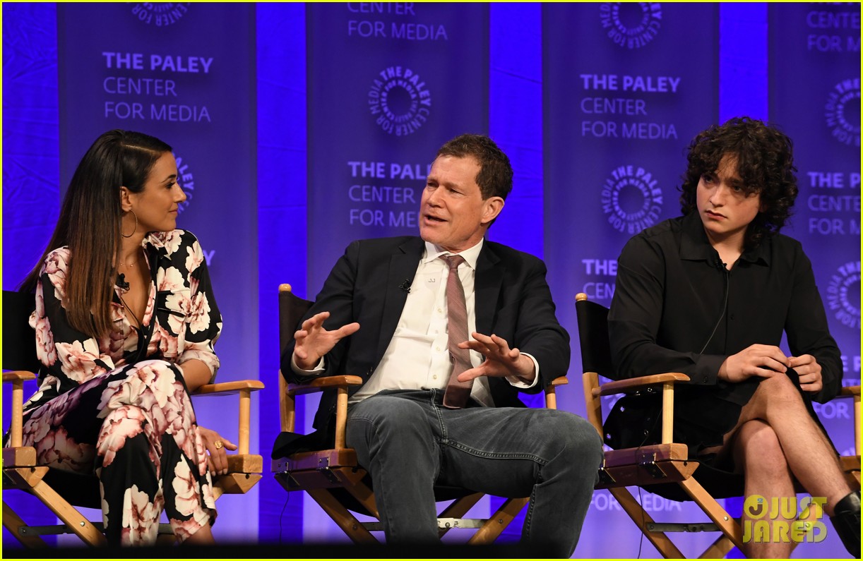 'Superman & Lois' Showrunner Teases Answers to Arrowverse Questions at