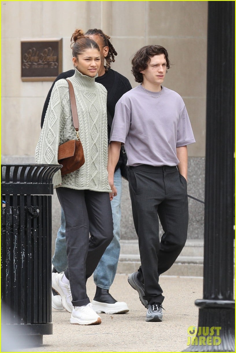 Zendaya & Tom Holland Spotted Out Together In Boston - See The Photos ...