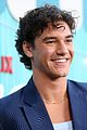 emma pasarow belmont cameli premiere new netflix movie along for the ride 23