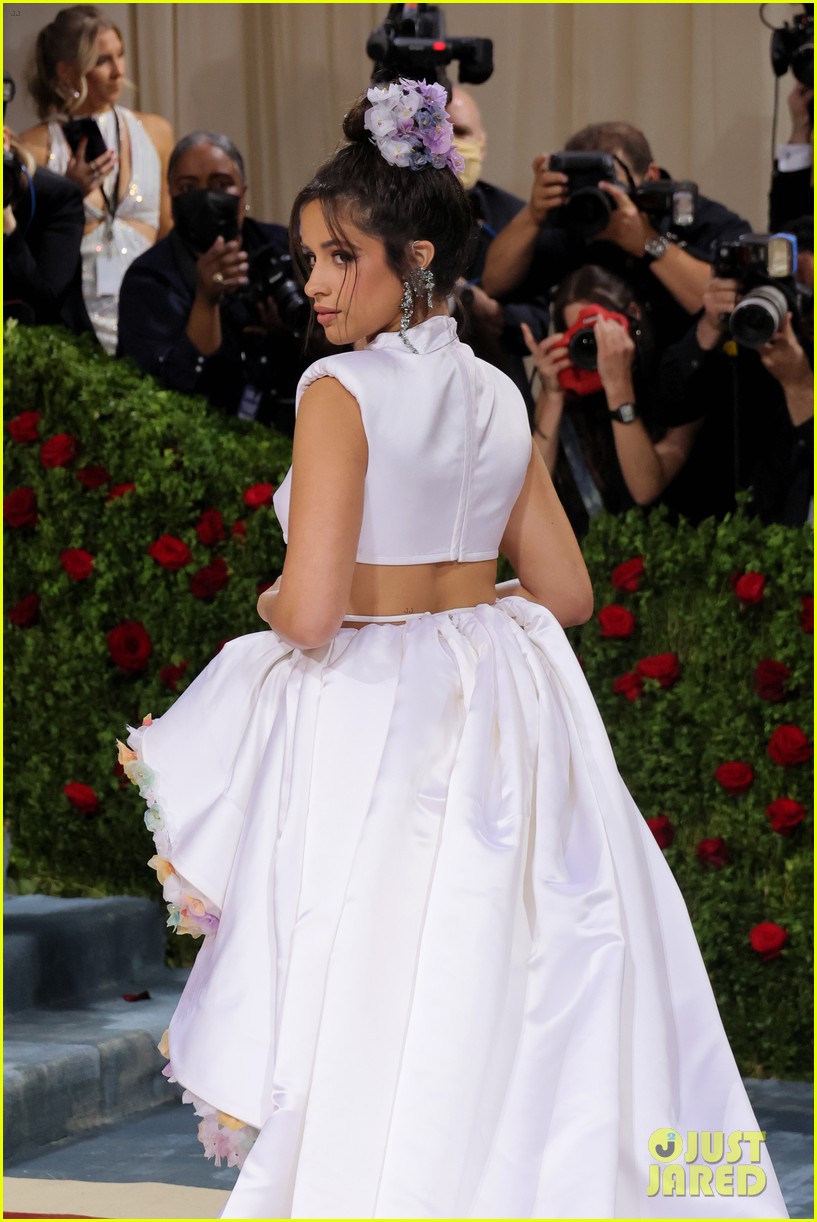 Camila Cabello Brings A Pop Of Flowers At The Met Gala Photo Photo Gallery