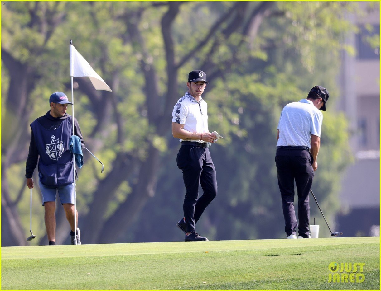 Nick Jonas Enjoys An Afternoon on the Golf Course Photo 1347986