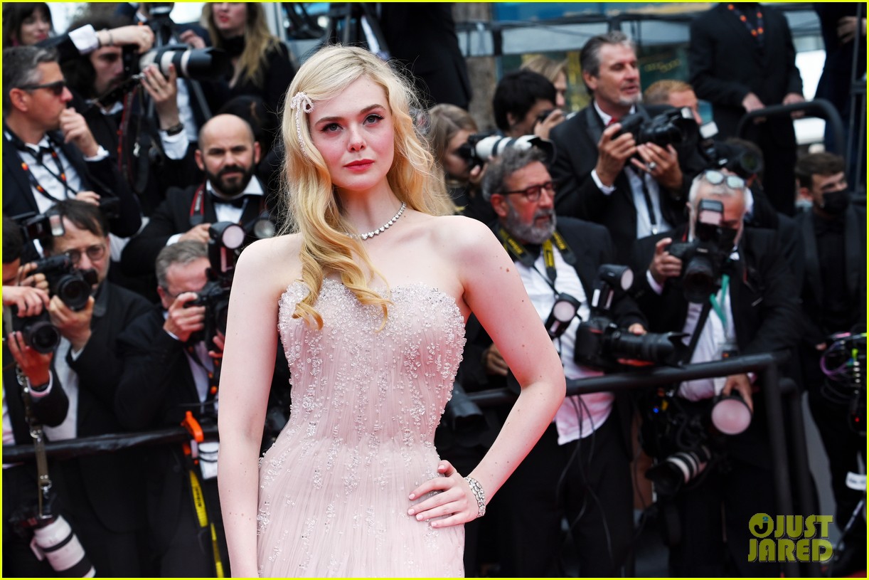 Elle Fanning & Katherine Langford Glam Up For 'Top Gun: Maverick