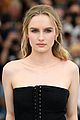 austin butler olivia dejonge tom hanks attend elvis photo call 22