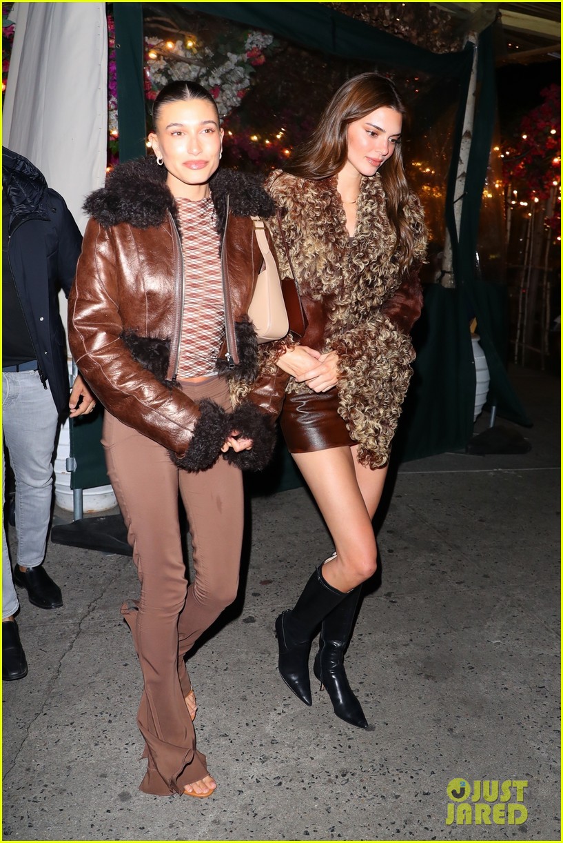 Kendall Jenner & Hailey Bieber Arrive in Style For a Pre-Met Gala Party ...